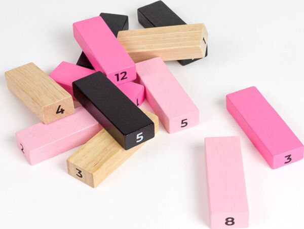Gioco erotico Secret Play Tower of Sex, con la torre di pezzi di legno in quattro colori e i suoi dadi
