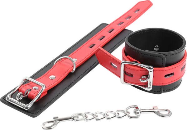 Manette Ohmama Fetish in similpelle