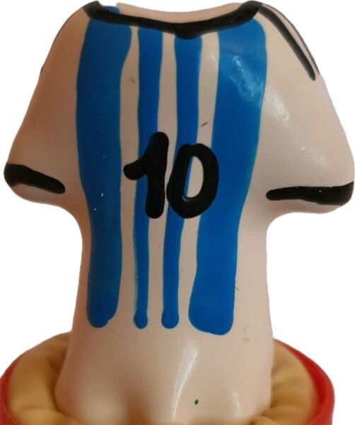 Preservativo decorativo Condomerie Messi Shirt No. 10, dipinto a mano