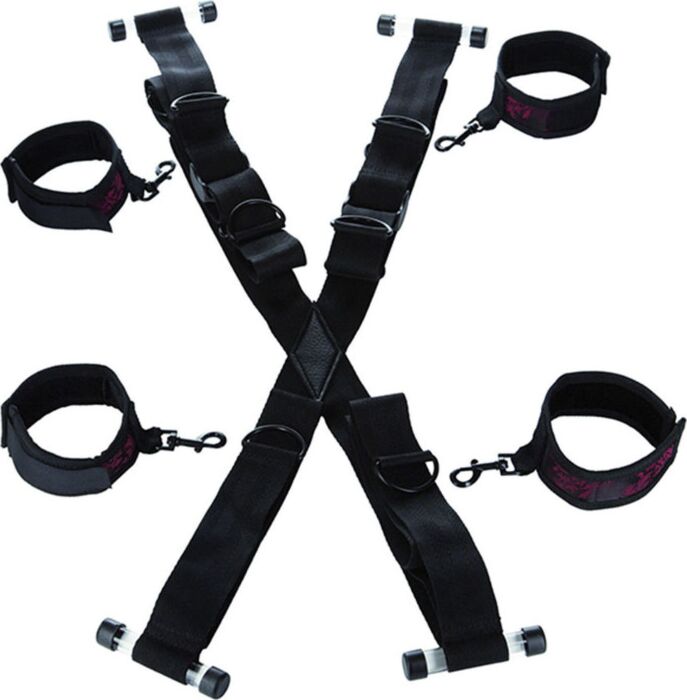 Manette a croce CALEXOTICS Scandal per porta Manette a croce CALEXOTICS Scandal per porta