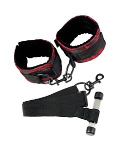 Manette per porta scandalo