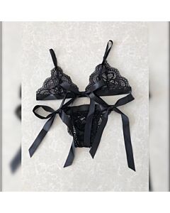 Pizzo Noir - Set Intimo con Fiocchi