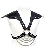 Corpo in pelle in metallo e spalle