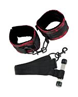 Manette per porta scandalo