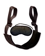 Imbracatura fantasy fetish per farlo alla pecorina