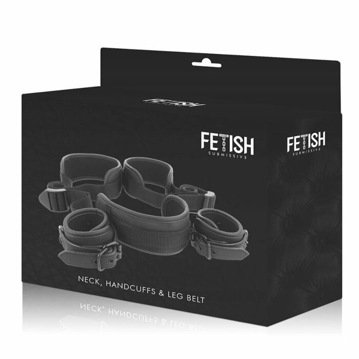 Posizione sottomessa fetish "n gambe aperte con le manette