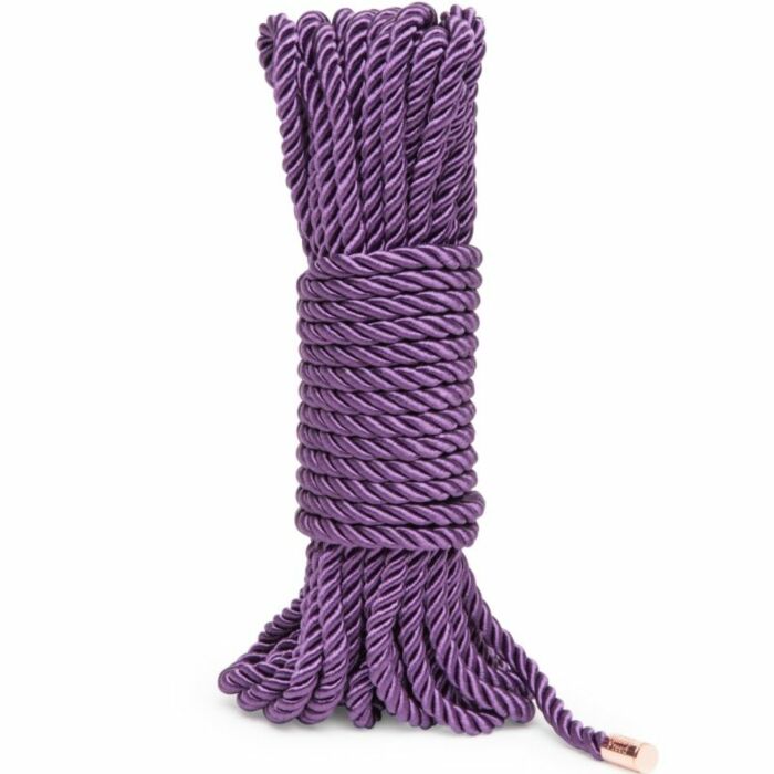 Cinquanta tonalità hanno rilasciato giochi di bondage a 10 metri di corda